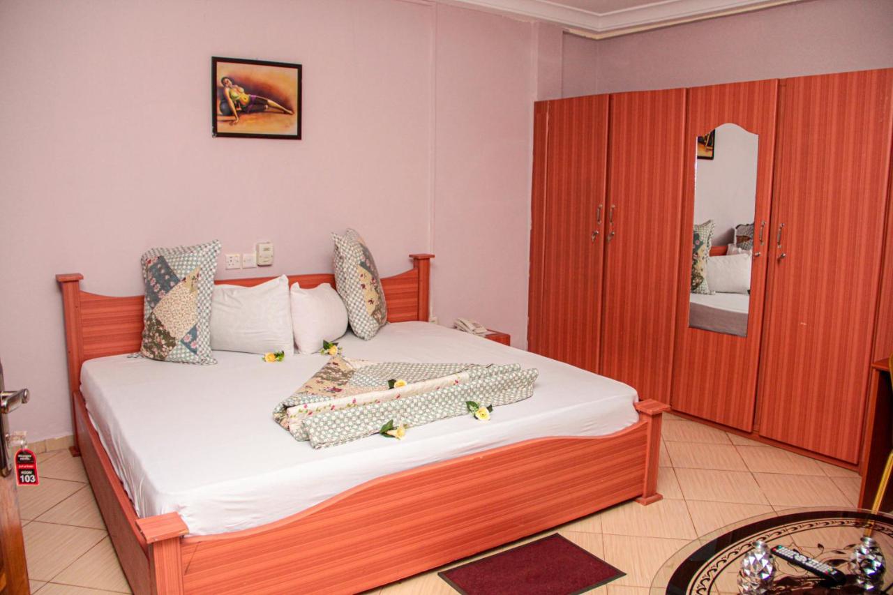 Nbangba Hotel Techiman Exterior photo